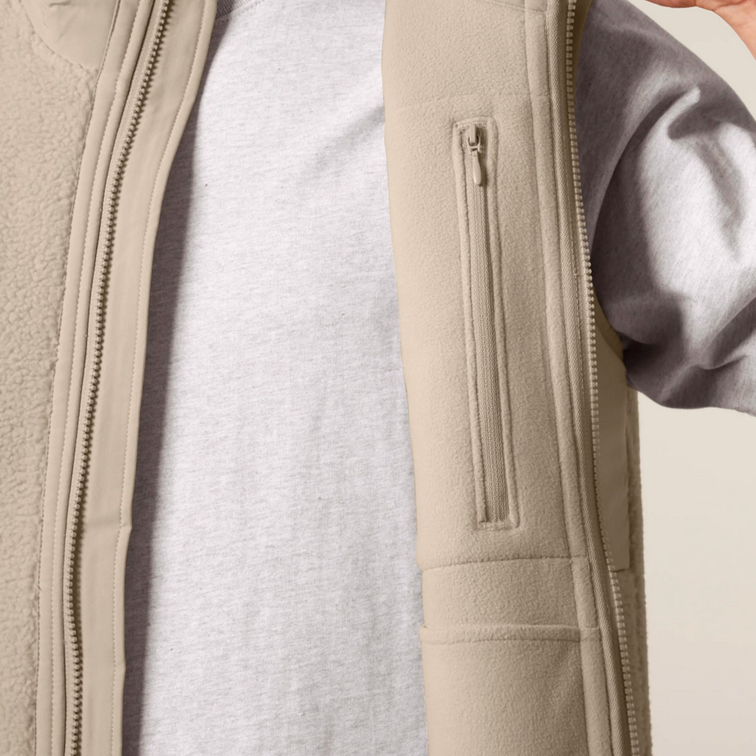 Basic Sherpa Weste Beige